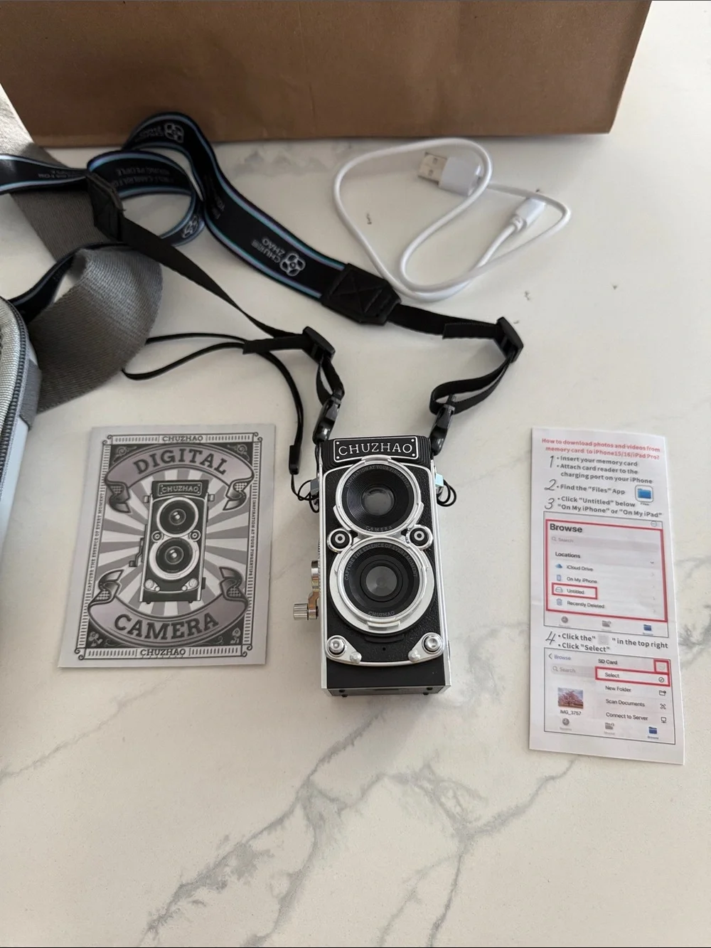 Retro Twin-Lens Digital Camera - Black and Silver